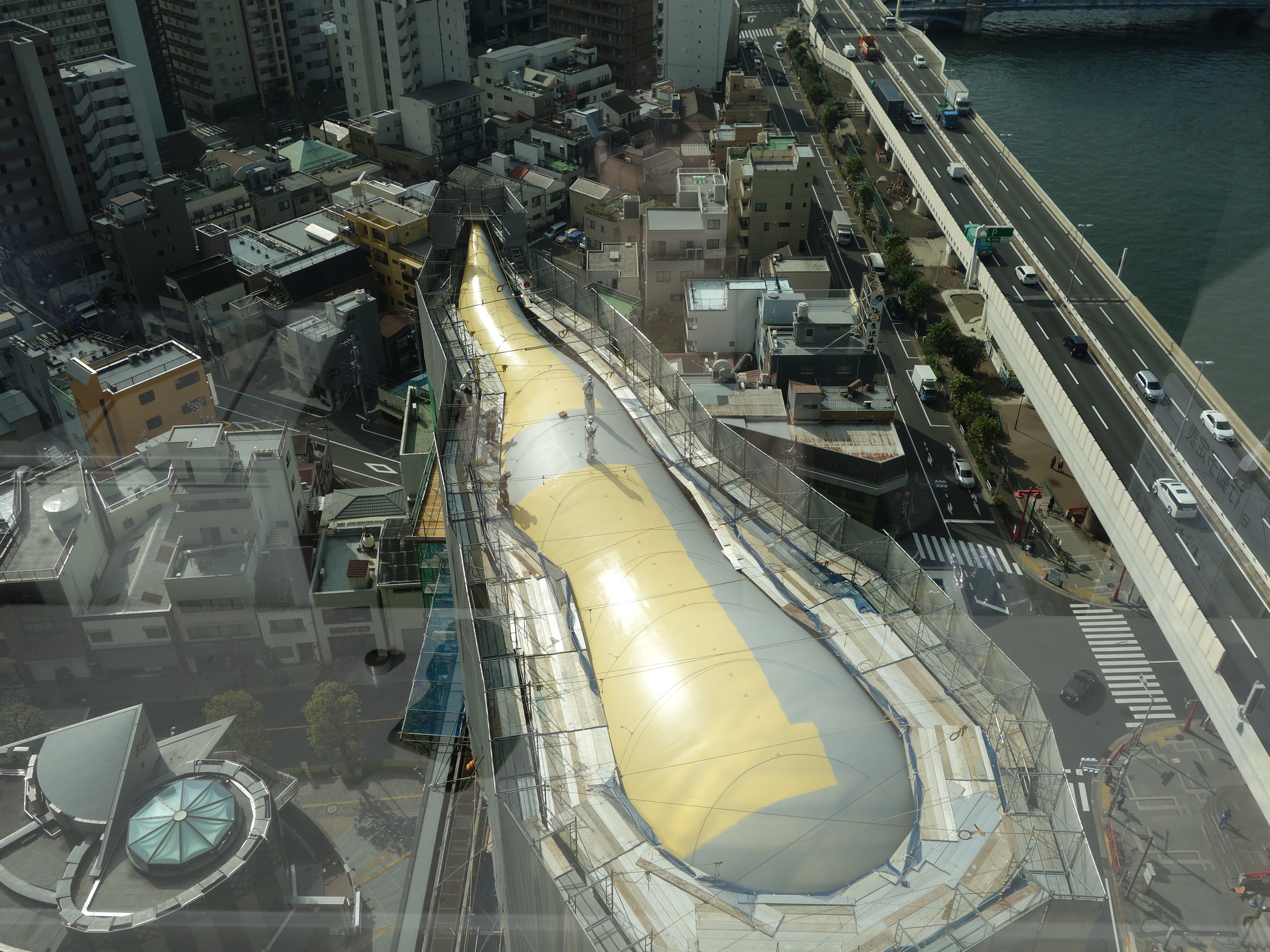 炎のオブジェ 低汚染フッ素塗料で塗り替え Web塗料報知 炎のオブジェ 低汚染フッ素塗料で塗り替え Web塗料報知